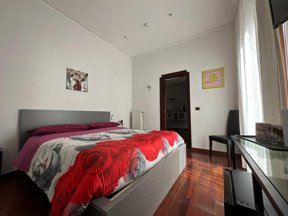 Bruno House Panzió Nápoly Kültér fotó
