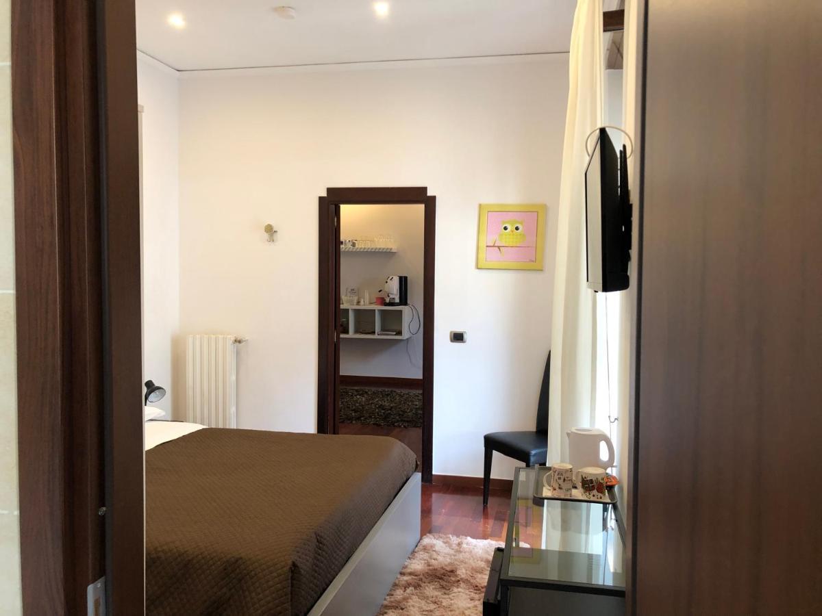 Bruno House Panzió Nápoly Kültér fotó
