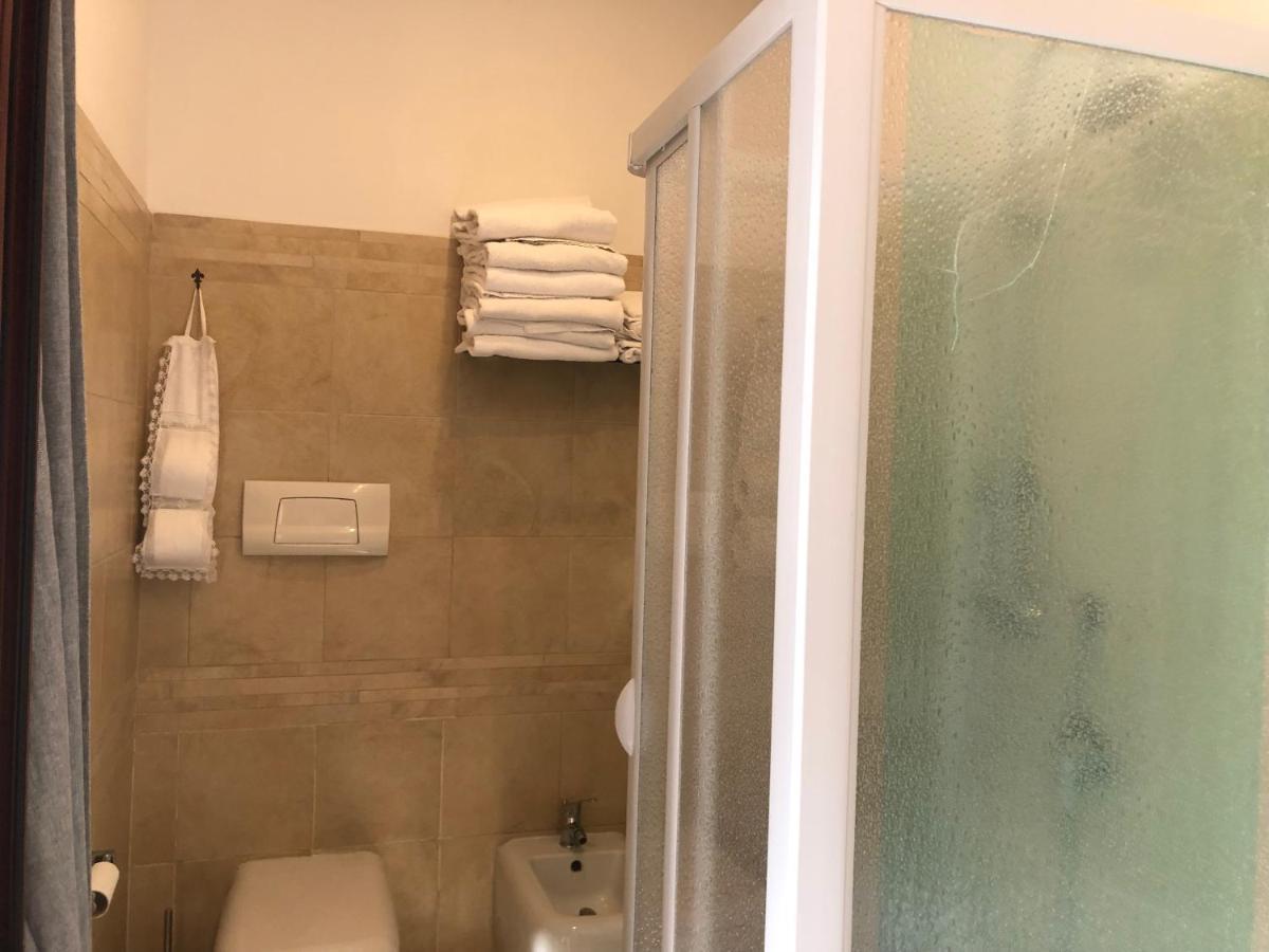 Bruno House Panzió Nápoly Kültér fotó