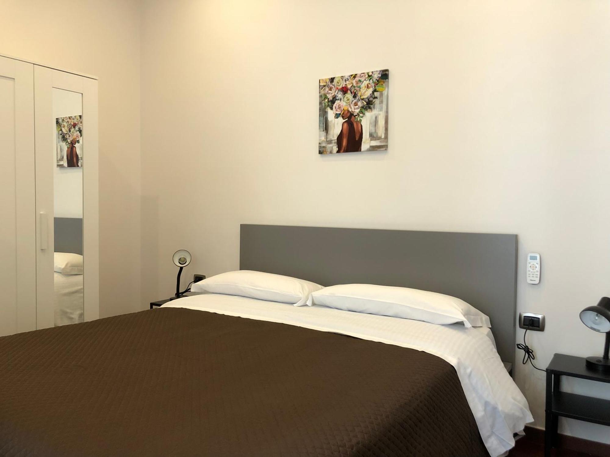 Bruno House Panzió Nápoly Kültér fotó